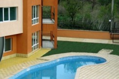 9775ade_2
