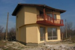 cb95816_2_house_near_Kavarna