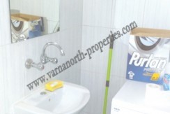 8-bathroom-in-bulgaria