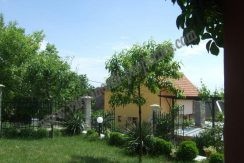 villa Balchik park view