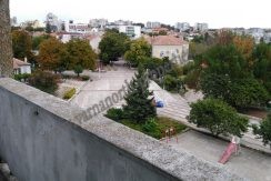 apartments and flats in the ceter