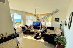 Beautiful-sea-view-villa-in-Balchik-08