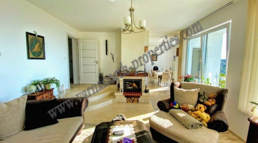 Beautiful-sea-view-villa-in-Balchik-10