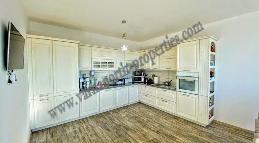 Beautiful-sea-view-villa-in-Balchik-15