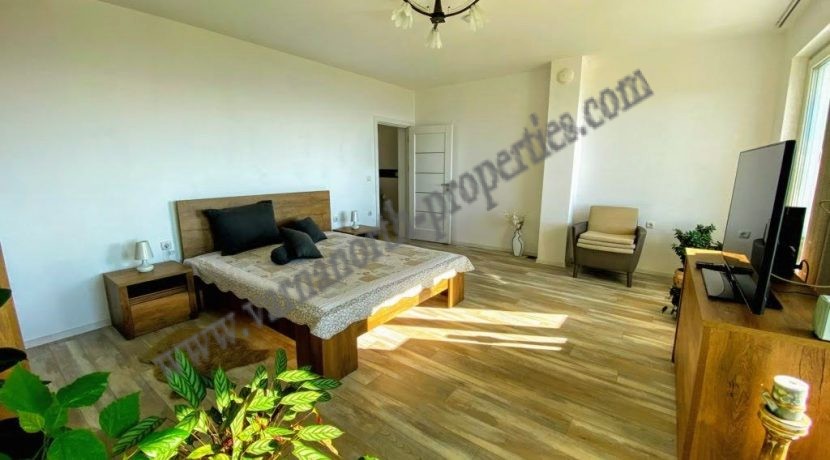 Beautiful-sea-view-villa-in-Balchik-34