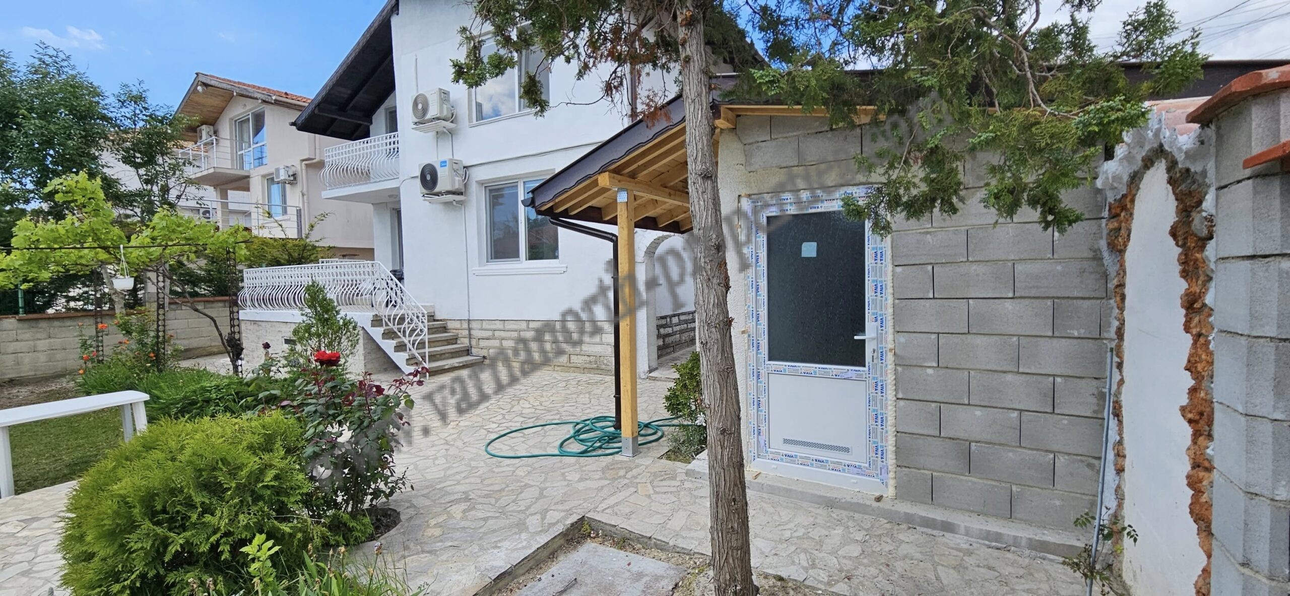 House near the Botanical Garden, Balchik