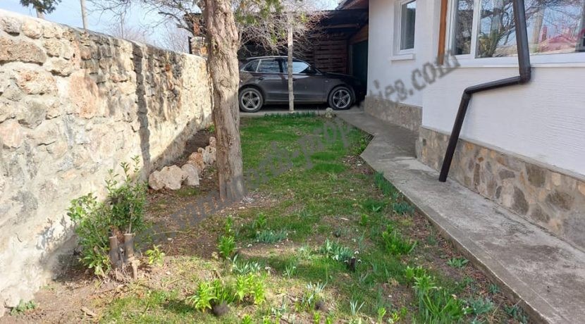 house 12