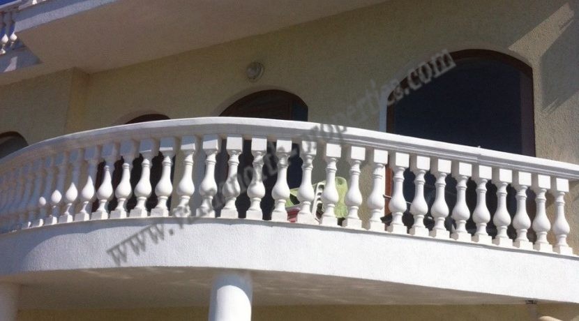 house 4
